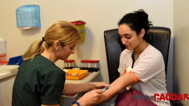 Kadın hentbolcular sağlık kontrolünden geçti