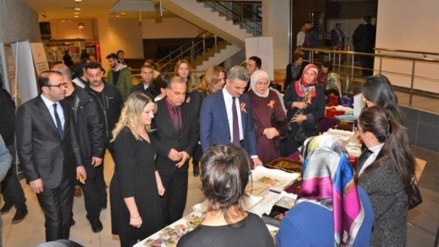 Kadına Saygı Göstermeyen, Kendisine Saygı Göstermeyendir