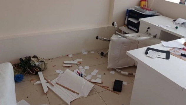 Kadına yönelik şiddet gününde, kadından doktora bıçaklı saldırı