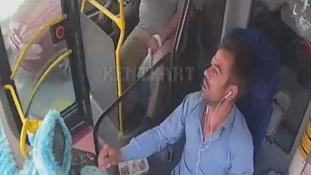 Yolcu dolu otobüsle yönünü hastaneye çevirdi