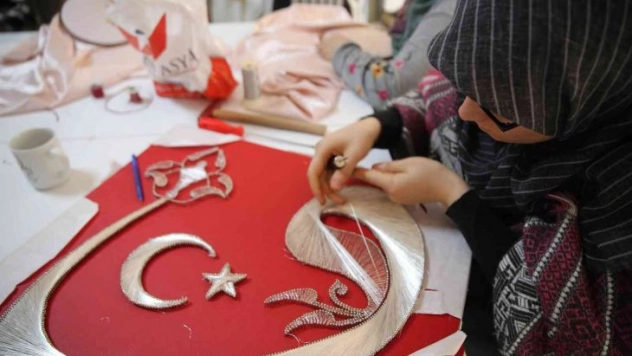 Kadınlar Haliliye Belediyesiyle meslek sahibi oluyor