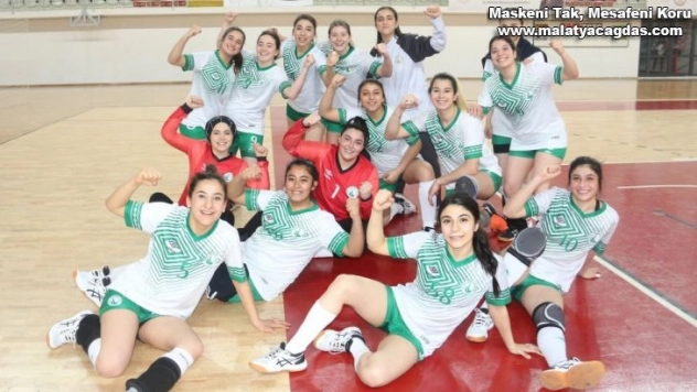 Sivas Belediyespor 35 Aksaray Belediye Gençlikspor 30