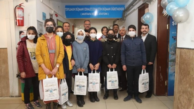 Kahraman gencin ismiyle kütüphane açıldı