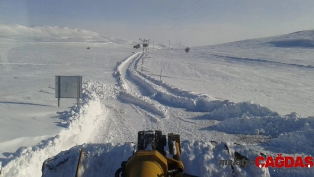 Kahramanmaraş'ta karla mücadele