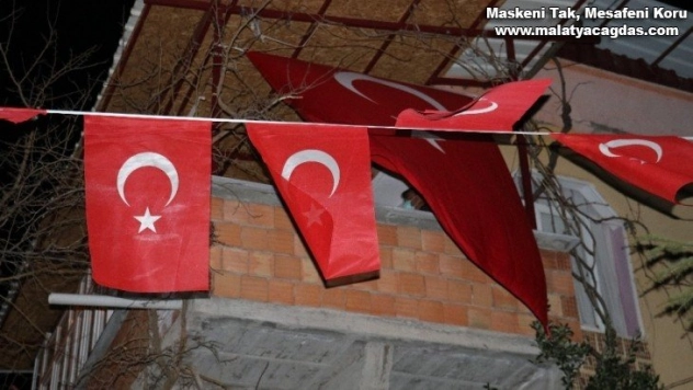 Şehit Ast. Kd. Başçavuş Mehmet Demir'in ailesine acı haber verildi