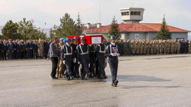 Kahramanmaraşlı şehit memleketine uğurlandı