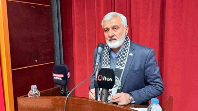 Kahta'da 'Gazze Bilinci ve Ümmet sorumluluğu' konferansı