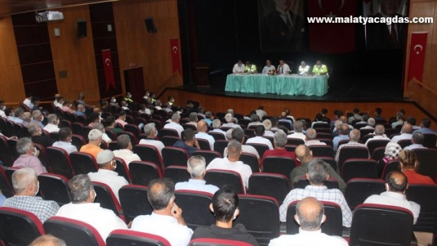 Kahta'da Güvenli Okul ve Güvenli Servis Taşımacılığı toplantısı