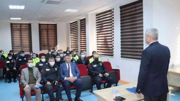 Kahta'da emniyet müdürlüğü toplantısı gerçekleştirildi