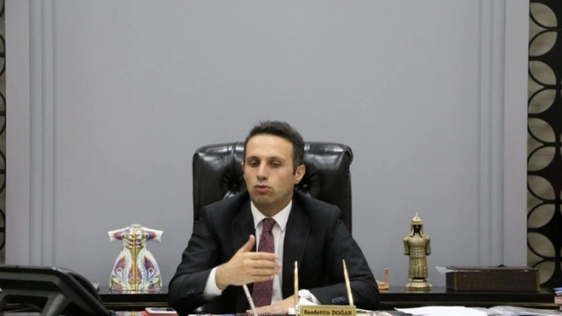 Kahta'daki gazeteciler kaymakam ile bir araya geldi