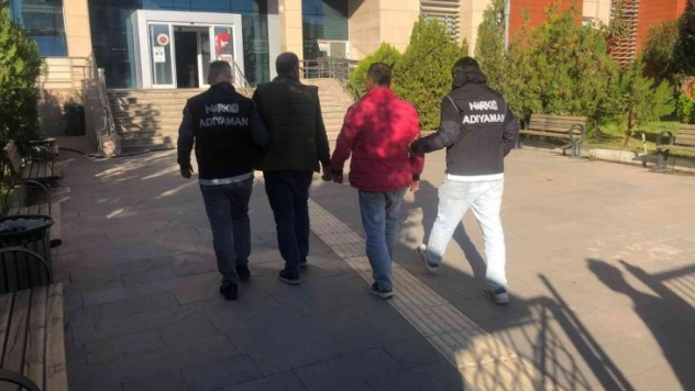 Kahta'daki uyuşturucu operasyonunda gözaltına alınan 3 kişi tutuklandı