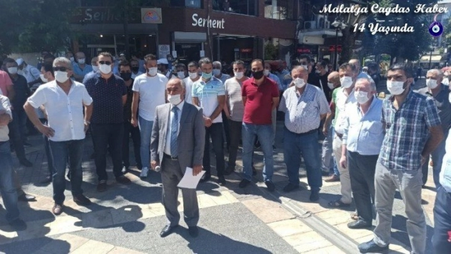 Kahvehane esnafı kısıtlamaların kaldırılmasını istiyor