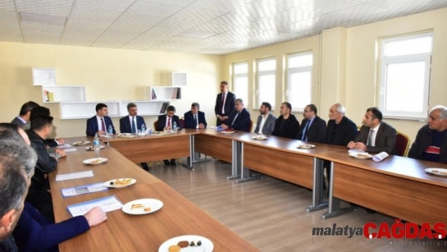 Muhtarlarla toplantı düzenlendi