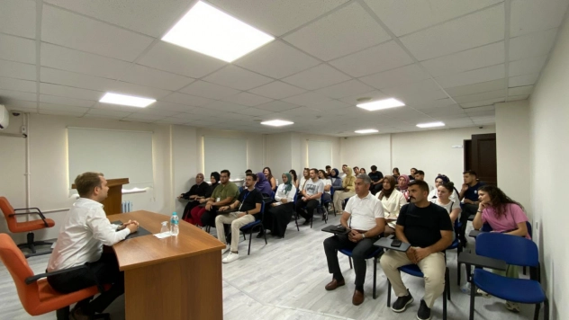 Kale Kaymakamı İnce, Vatandaşlarla Buluştu