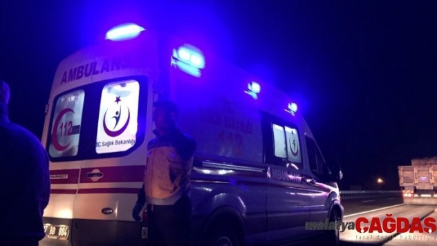 Kamyonetin çarptığı yaya yaralandı