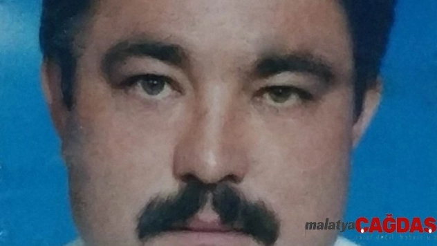 Kamyonun üzerinden düşen şoför hayatını kaybetti