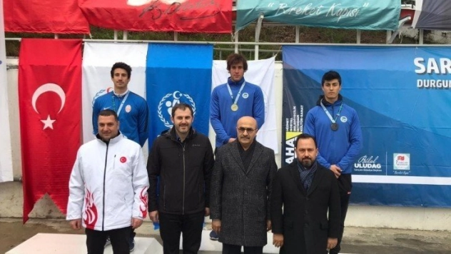 Kano'da zirve Büyükşehirli sporcuların
