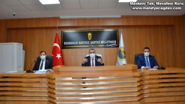 Kapanma nedeniyle İl Genel Meclis toplantısı gecikmeli yapıldı