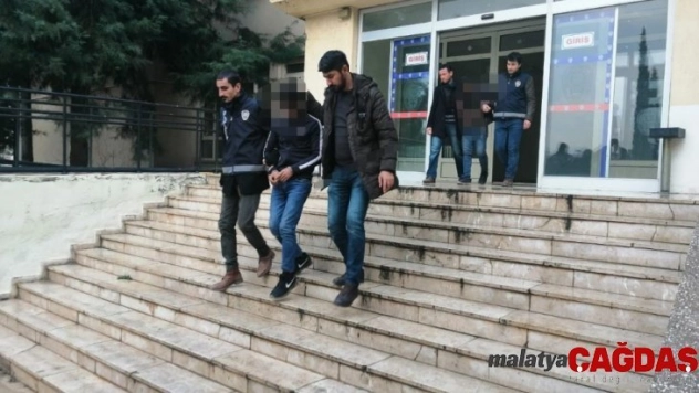 Kapkaç şüphelisi 2 şahıs tutuklandı