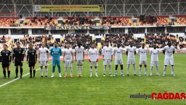 Kaplan Kupaya Veda Etti