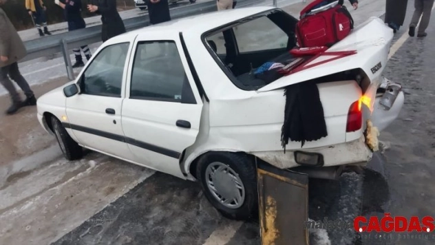 Kar yağışı kazaya neden oldu: 6 yaralı