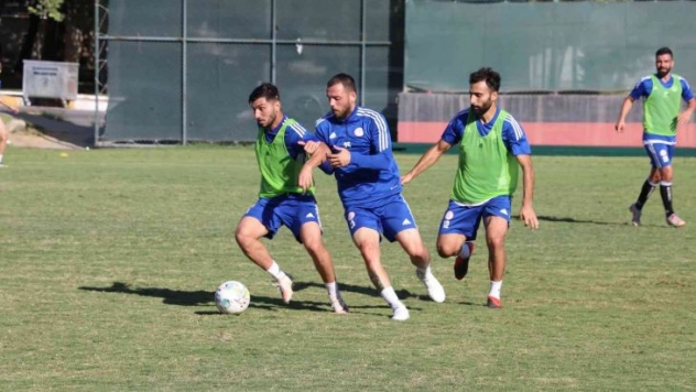 Karaköprü Belediyespor Şile'ye hazırlanıyor