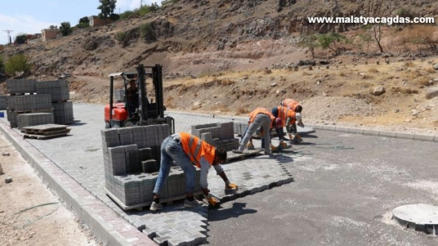 Karaköprü'de kilitli parke çalışması