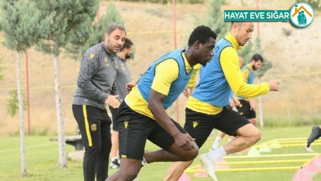 Karaman futbolcularına nefes aldırmıyor