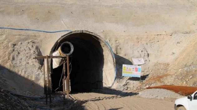 Karasu Kanalı Tünelinde sona gelindi