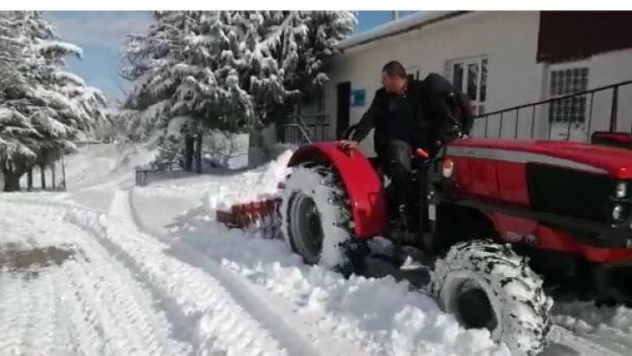 Kardan kapanan yollar için kolları sıvadılar