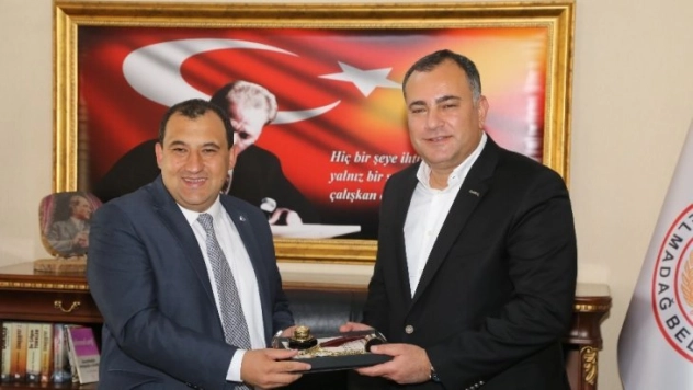 Kardeş Kent Protokolü Elmadağ'da imzalandı