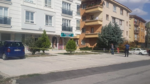 Karısını öldüren koca polisi arayıp teslim oldu