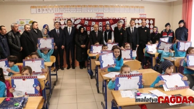 Karnelerini Valinin elinden aldılar