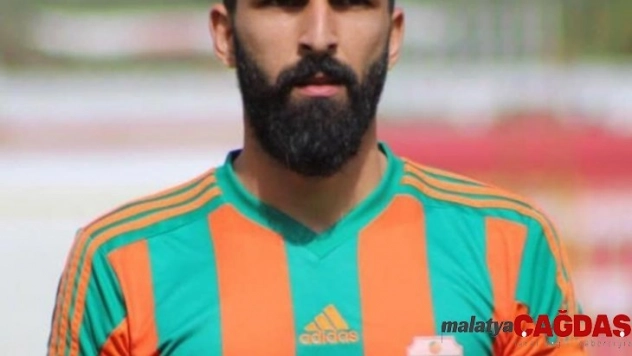 Kars 36 Spor ara transferde bombayı patlattı