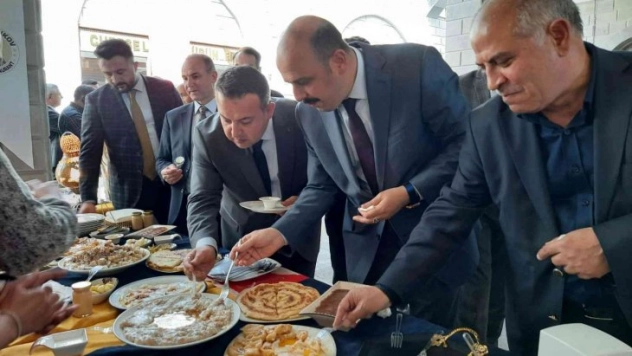 Kars mutfağı görücüye çıktı