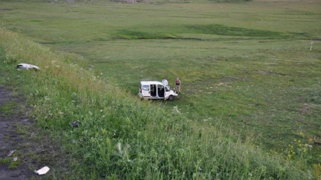 Kars'ta kazada astsubay hayatını kaybetti