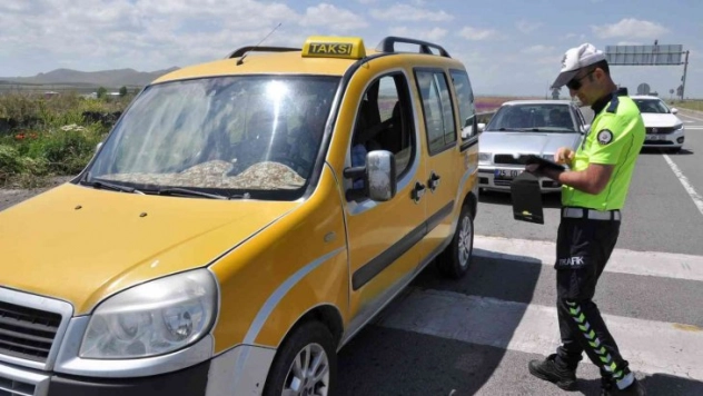 Kars'ta polisten droneli bayram uygulaması