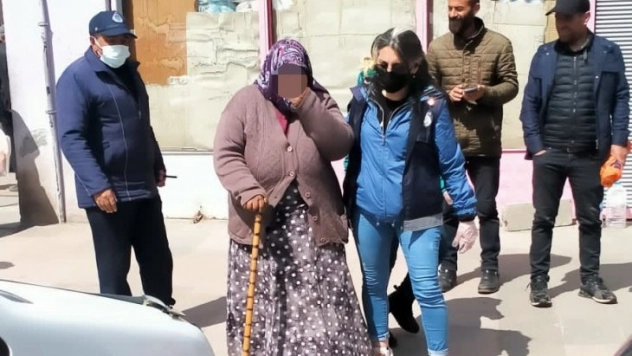 Kars'ta zabıtadan dilenci operasyonu