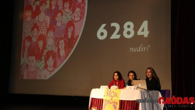 Kartal Belediyesi'nden kadınlara 'Şiddete Karşı Haklarımız' paneli