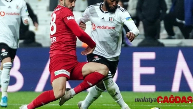 Kartal zirveye tutunamadı