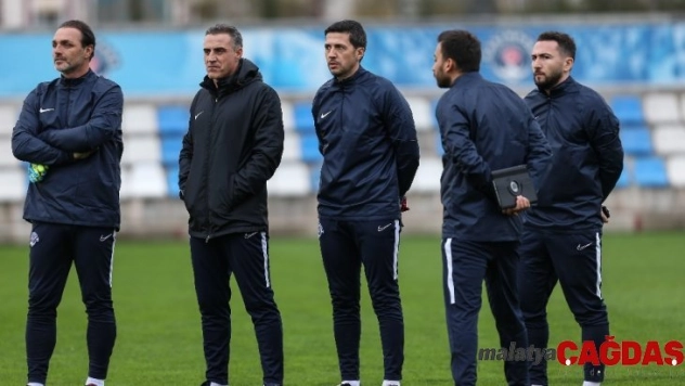 Kasımpaşa, Beşiktaş maçı hazırlıklarına başladı