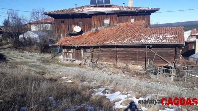 Kastamonu'da köpeği öldürdükten sonra üç evi de soydular