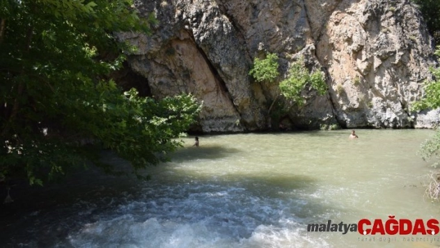 Kayaarası Kanyonu'na ilgi her geçen gün artıyor