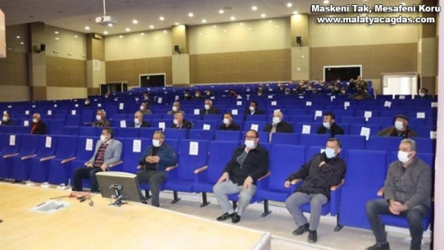 Kaymakam Aktan, muhtarlarla bir araya geldi