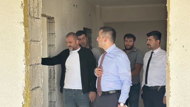 Kaymakam Kurt, Tahtalı Mahallesi'nde Kırsal Konut İnşaatlarını İnceledi