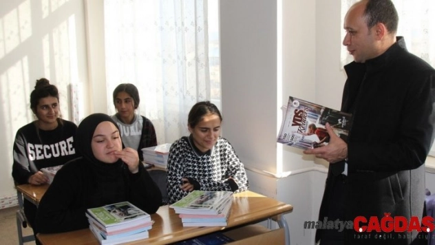 Kaymakam Solak'tan okul ziyareti