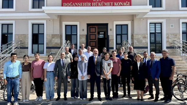 Kaymakam Sungur'dan LGS Başarılı Öğrencilere Tebrik