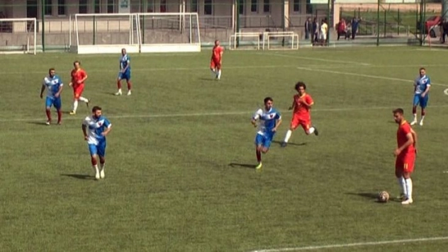 Kayseri 1. Amatör Küme D Grubu: Talas Denizspor: 8 - Döğerspor: 2