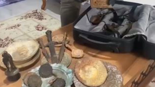 Kayseri'de tarihi eser operasyonu: 3 gözaltı