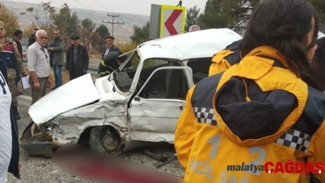 Kazada ağır yaralanan genç hayatını kaybetti